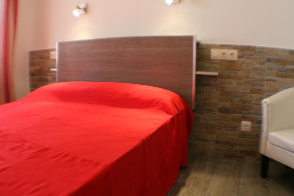 Apartamentos Bcntourism Pineda de Mar Ngoại thất bức ảnh