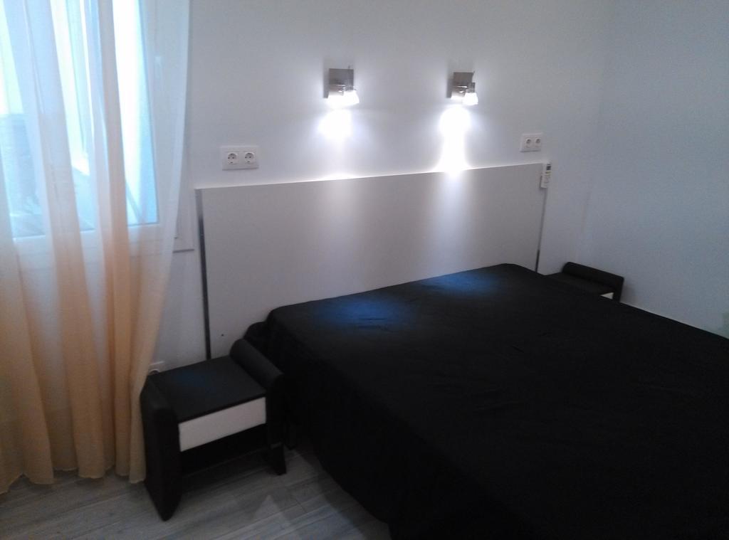 Apartamentos Bcntourism Pineda de Mar Ngoại thất bức ảnh
