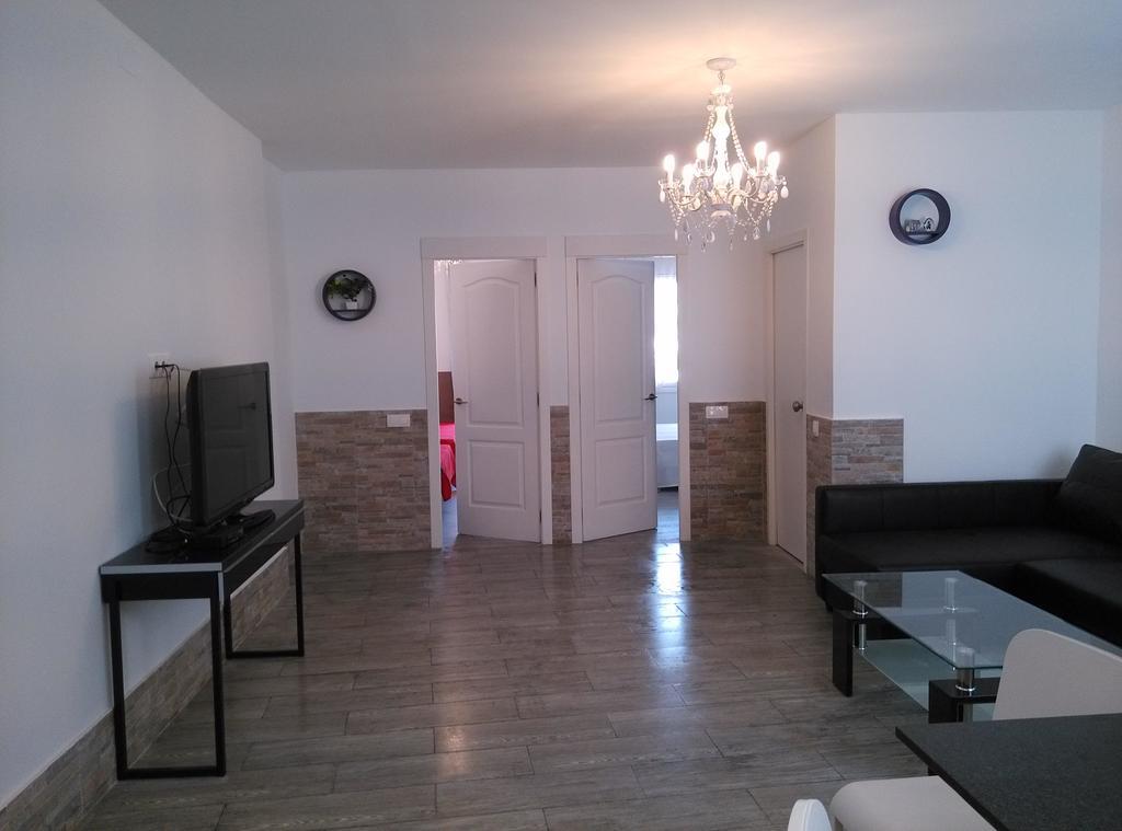 Apartamentos Bcntourism Pineda de Mar Ngoại thất bức ảnh