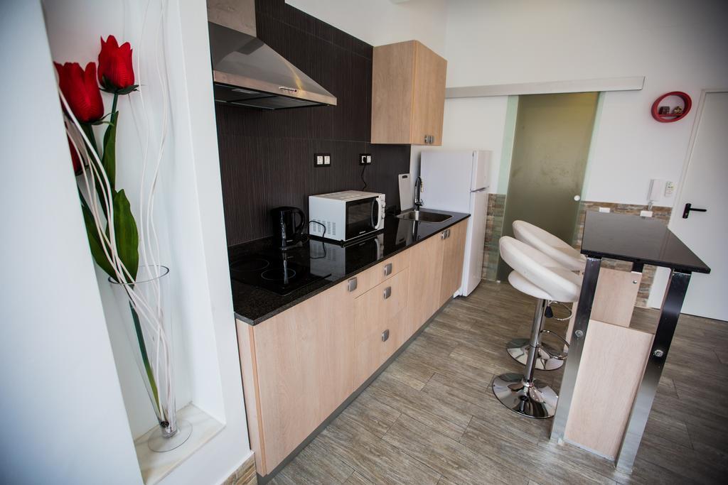 Apartamentos Bcntourism Pineda de Mar Ngoại thất bức ảnh
